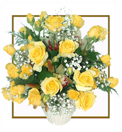 Basket of 20 Yellow Roses