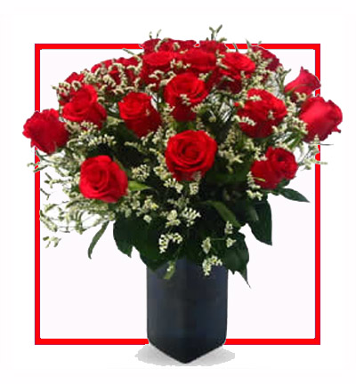 [PN-B-18-R-R-1] Basket of 18 Red Roses and Fillers